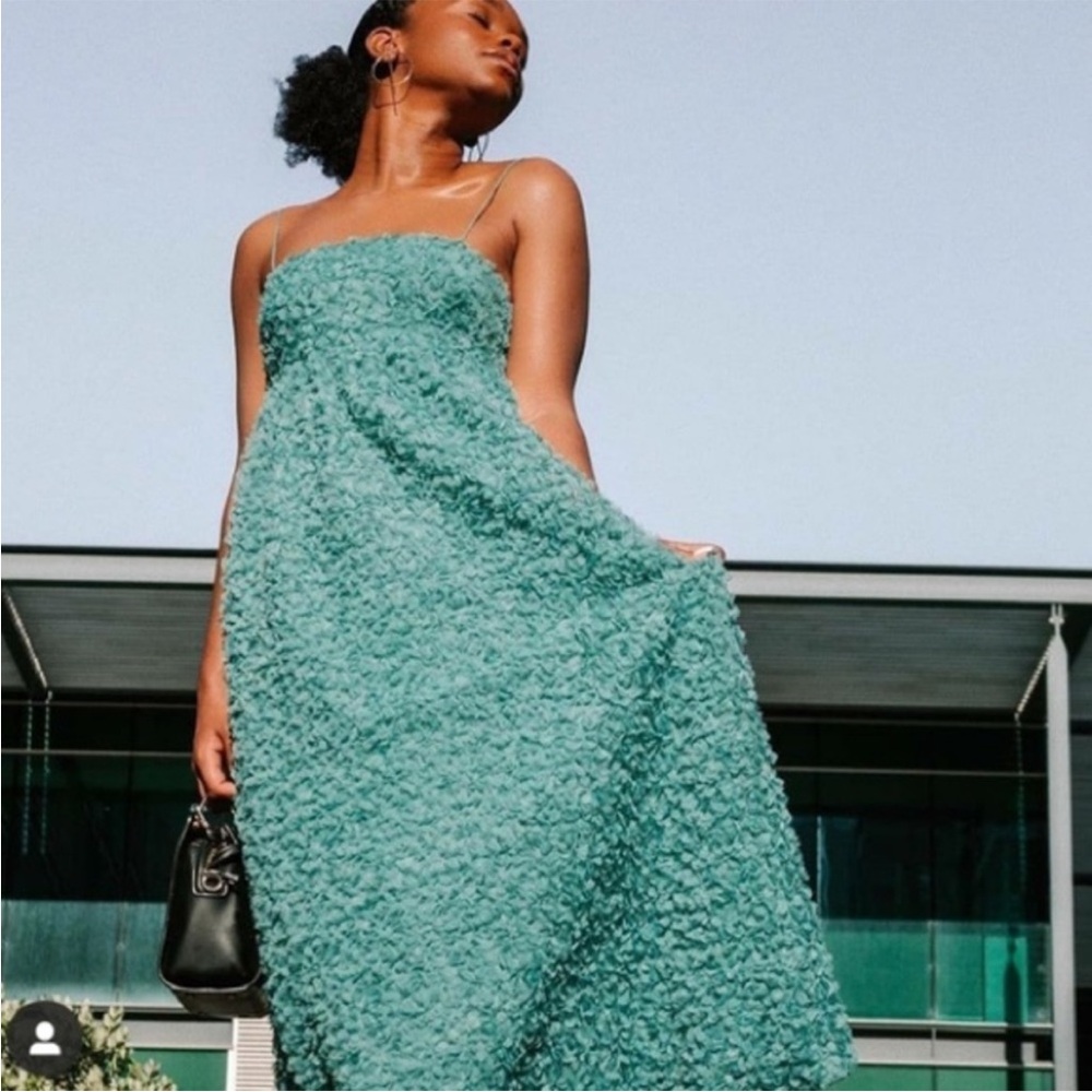 Never Worn Zara Textured Weave Dress Size S